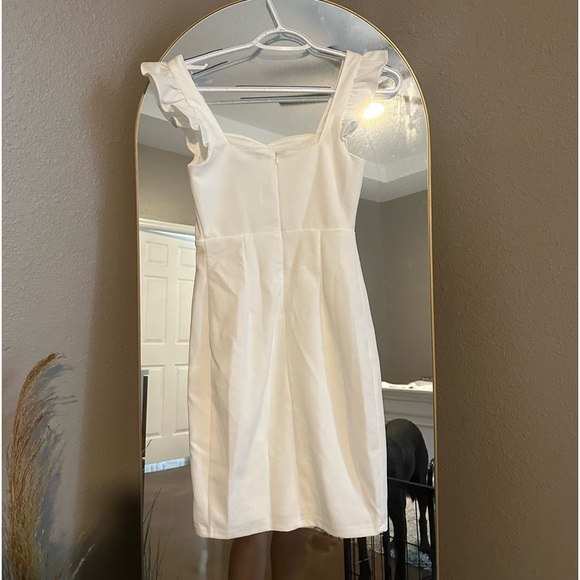 Ruffled Bodycon Dress - Picture 2 of 3